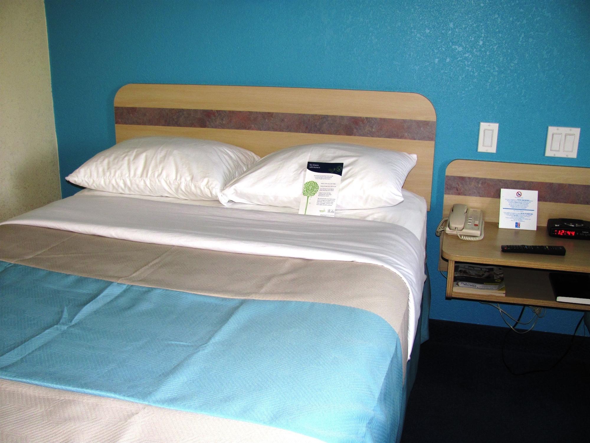 Motel 6-Huntsville, On Exterior photo