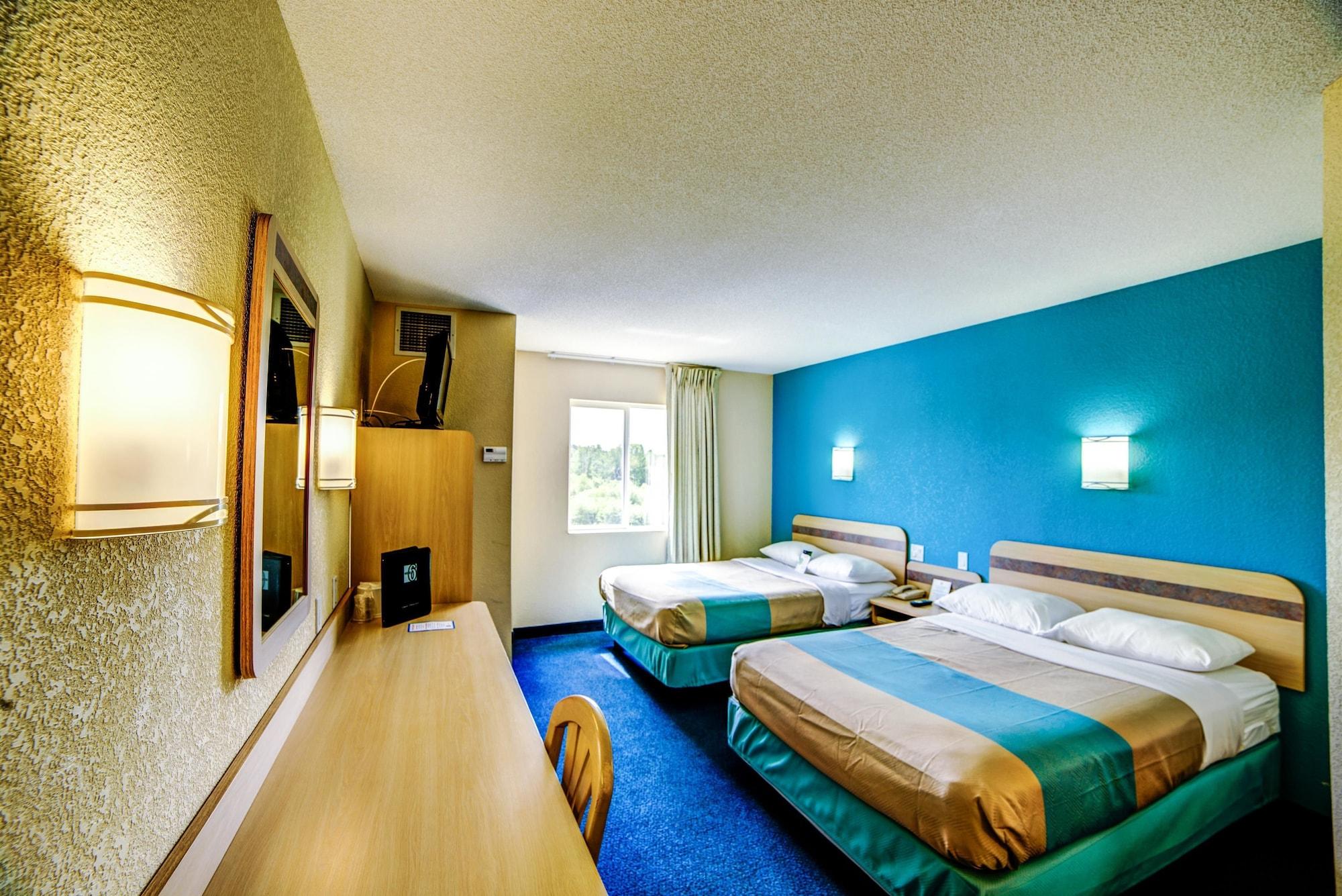 Motel 6-Huntsville, On Exterior photo