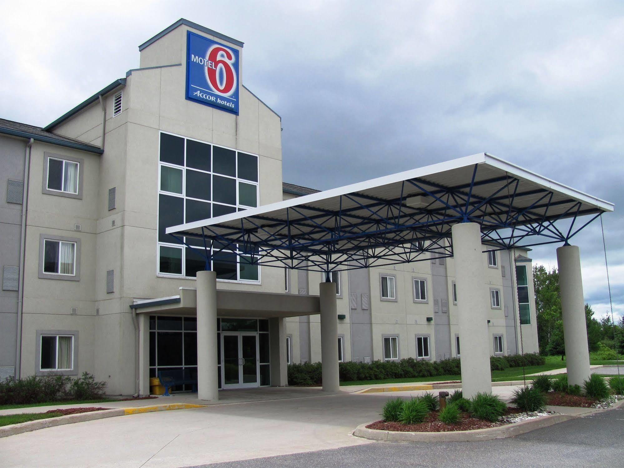 Motel 6-Huntsville, On Exterior photo